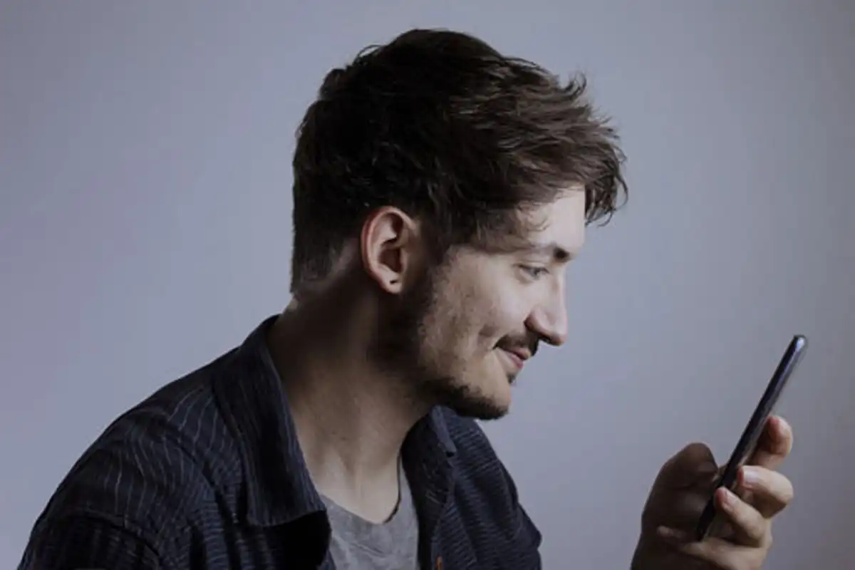 Actualité : Astuce Mobile : réaliser un transfert d'appel Astuce Mobile : réaliser un transfert d'appel